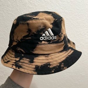 Adidas bucket hat